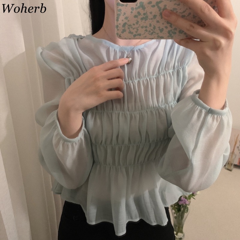 Korean Pleated Chiffon Shirts Women Summer Casual Blusa Puff Sleeve O Neck Slim Fit Blouse Temperament Solid Tops 210519