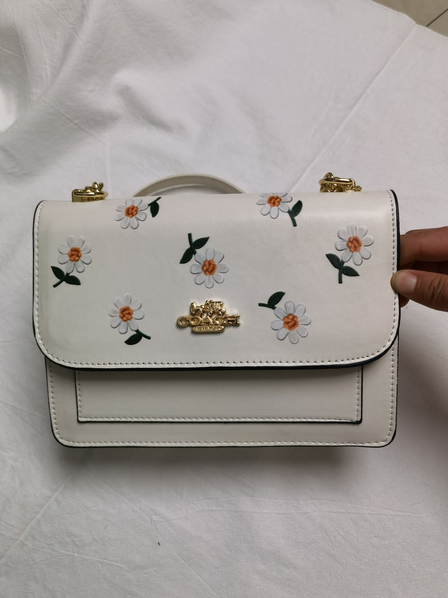 75 high quality coach women leather handbag Envelope Chain flap bag tote shoulder shopping crossbody messenger Dinner Postman bags 20 style, Black;brown
75 high quality coach women leather handbag Envelope Chain flap bag tote shoulder shopping crossbody messenger Dinner Postman bags 20 style, Black;brown