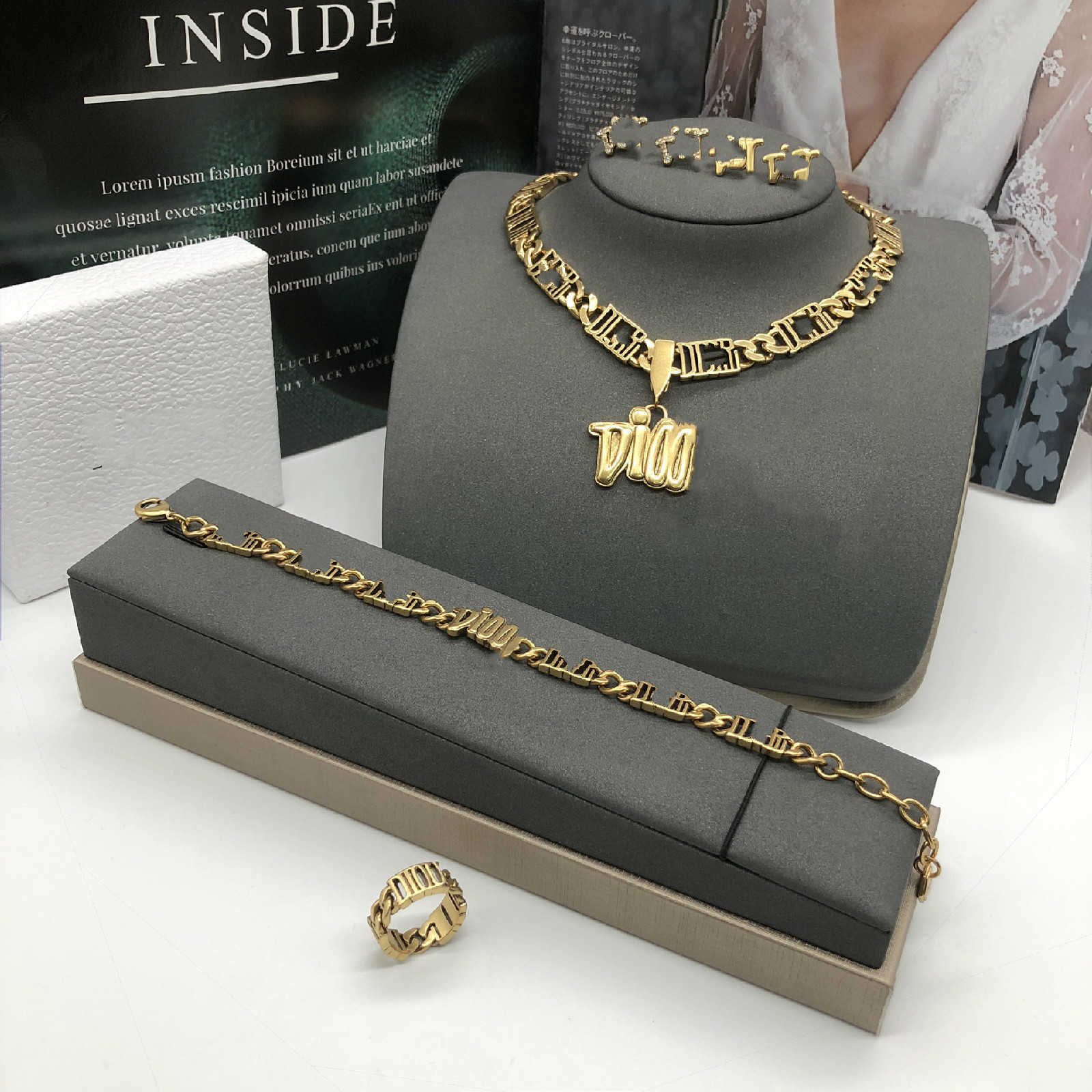Dijia d family new multi letter necklace bracelet CD family Korean version simple earrings personalized ring, Red;blue
Dijia d family new multi letter necklace bracelet CD family Korean version simple earrings personalized ring, Red;blue