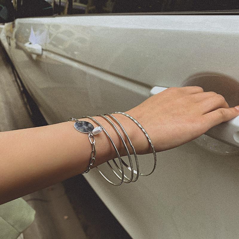 Link, Chain Modern Jewelry Fashion Metal Bracelet Design Geometric Round 5 Pcs Per Set Bangle For Girl Fine Accessories
Link, Chain Modern Jewelry Fashion Metal Bracelet Design Geometric Round 5 Pcs Per Set Bangle For Girl Fine Accessories