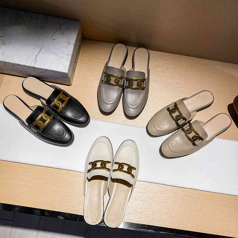 Sandals Dedo do pé fechado metade chinelos mulher exterior wear primavera e verão nova moda sandálias plana mulas sapatos preguiçosos SHGD, 1# shoe box
Sandals Dedo do pé fechado metade chinelos mulher exterior wear primavera e verão nova moda sandálias plana mulas sapatos preguiçosos SHGD, 1# shoe box