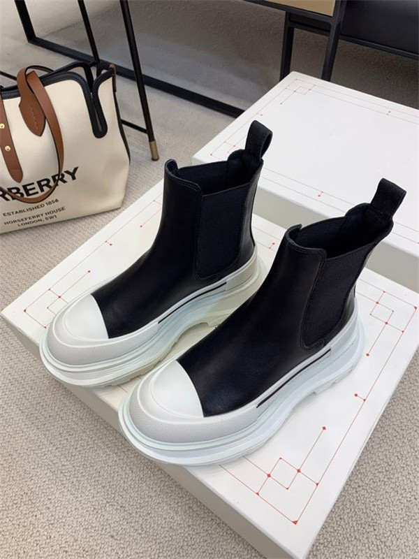 2021 Casual Shoes Embroidery Printed Alphabet Canvas Sneakers Mesh Breathable Oblique Fashion Trainers Chiffon Floral Technical Shoe, 03
2021 Casual Shoes Embroidery Printed Alphabet Canvas Sneakers Mesh Breathable Oblique Fashion Trainers Chiffon Floral Technical Shoe, 03