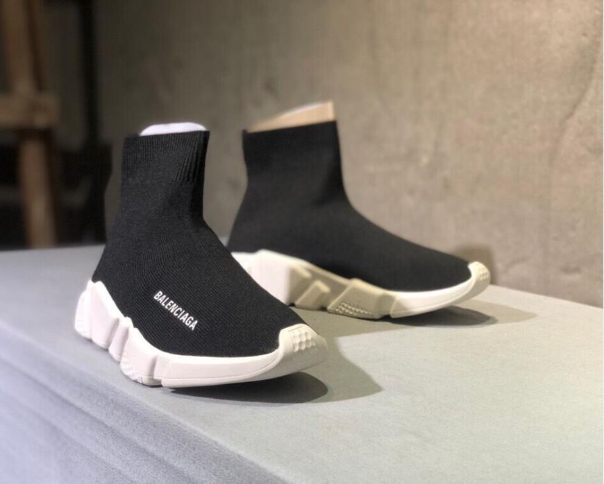 Name Brand High Quality balencaiga Kids Flat Fashion boys girls Socks Boots Women New Slip-on Elastic Cloth Speed Trainer Men Shoes Outdoors
Name Brand High Quality balencaiga Kids Flat Fashion boys girls Socks Boots Women New Slip-on Elastic Cloth Speed Trainer Men Shoes Outdoors