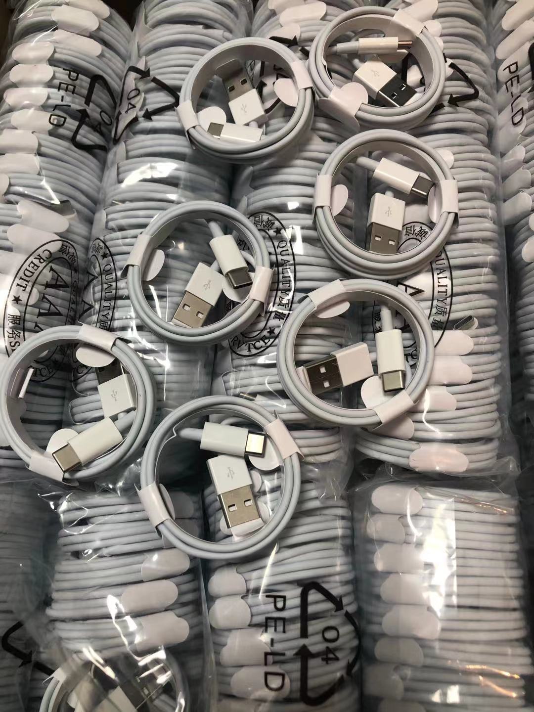 100pcs Cell Phone Cables 7th quality 1m/3ft 2m/6ft fast charging Type C cable USB data sync charger for Samsung S8 S9 7 8 (with box)., White
100pcs Cell Phone Cables 7th quality 1m/3ft 2m/6ft fast charging Type C cable USB data sync charger for Samsung S8 S9 7 8 (with box)., White