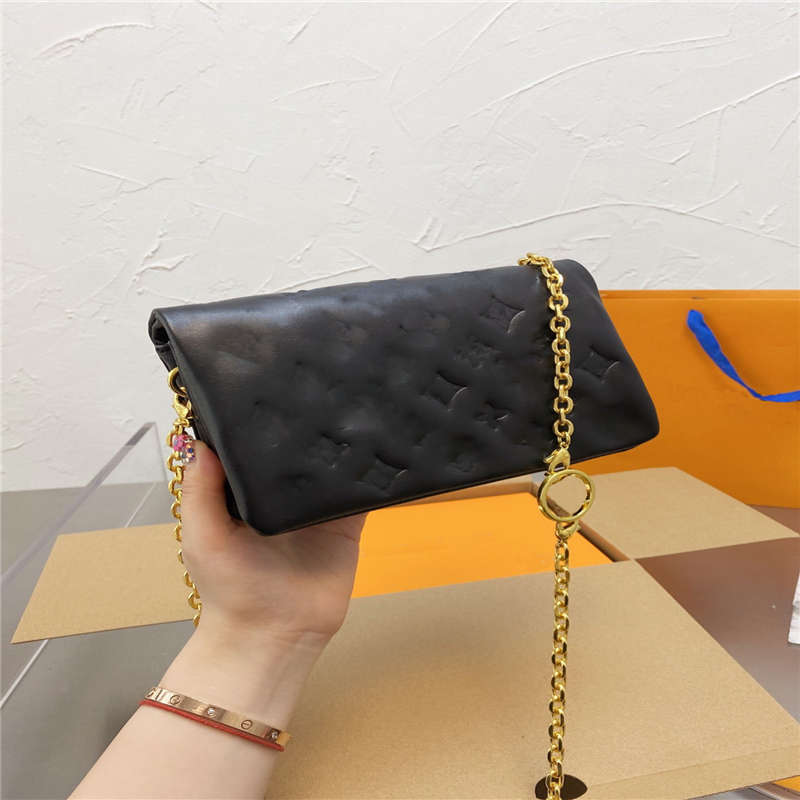 Crossbody Handbags Women Luxurys Letter Embossed Shopping Arrival Shoulder Pack Color Contrast Top Quality Lady Crossbody Bags Shoulder Bag, Box
Crossbody Handbags Women Luxurys Letter Embossed Shopping Arrival Shoulder Pack Color Contrast Top Quality Lady Crossbody Bags Shoulder Bag, Box
