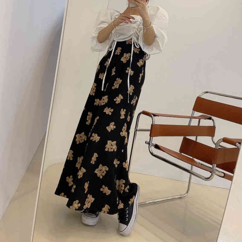 Nomikuma Korean Cartoon Bear Printed Skirt Spring Summer High Waist Women Mermaid Skirts Causal Elegant Faldas De Mujer 6H081 210427