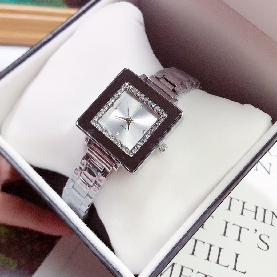 Brand Watches Women Lady Girl Square Crystal Style Dial Metal Steel Band Quartz Wrist Watch CH71, Gold pink
Brand Watches Women Lady Girl Square Crystal Style Dial Metal Steel Band Quartz Wrist Watch CH71, Gold pink