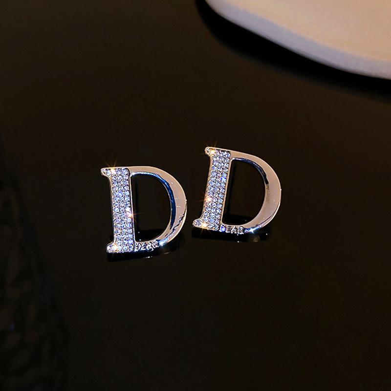 Stud Fashion Fine Plated Silver Zircon Letter D Earrings For Women Girl Temperament Jewelry S925 Needle, Golden;silver
Stud Fashion Fine Plated Silver Zircon Letter D Earrings For Women Girl Temperament Jewelry S925 Needle, Golden;silver