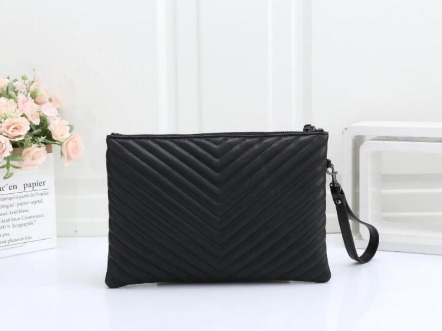 Women diagonal Travel Toiletry Pouch bags Protection Makeup handbag Clutch Leather Waterproof designer Cosmetic Bags size 30x21x0.5cm YL4158, Black
Women diagonal Travel Toiletry Pouch bags Protection Makeup handbag Clutch Leather Waterproof designer Cosmetic Bags size 30x21x0.5cm YL4158, Black