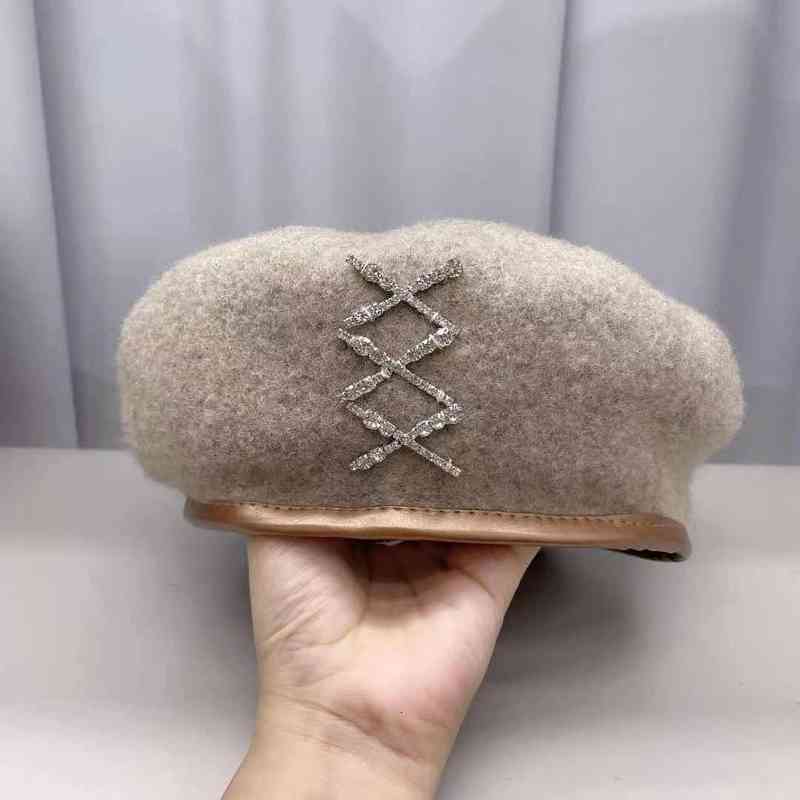 Korean Letter Rhinestone Beret Women's Autumn and Winter Wool Suit Hat Chaowang Red Bud Painter's