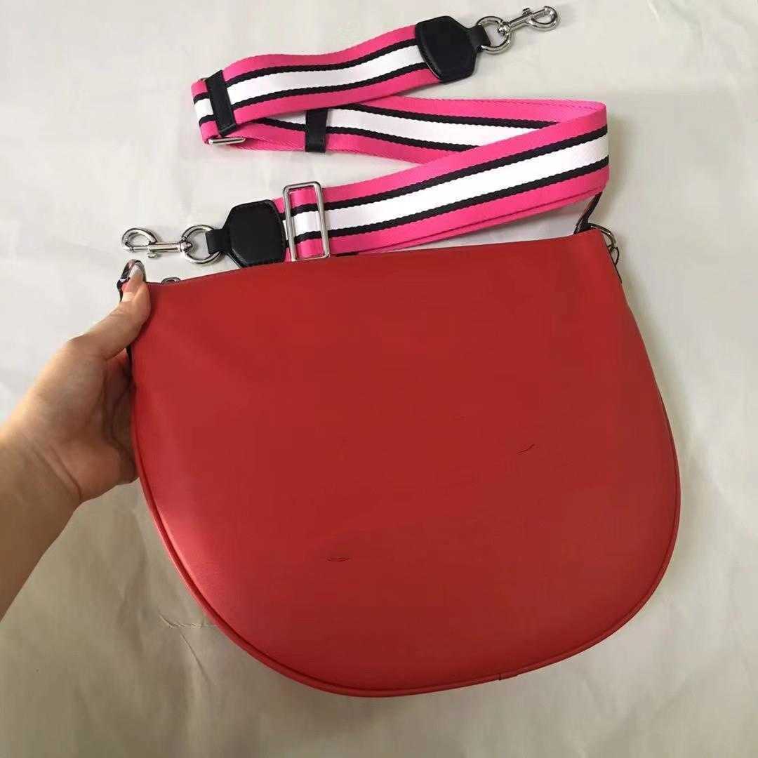 Hanghhangbag Luxury Designer Fashion Hand Handbag Handbags Backpack Wallet Purse Shoulder Crossbody Tote Bags Mini Bag cowhide wide str
Hanghhangbag Luxury Designer Fashion Hand Handbag Handbags Backpack Wallet Purse Shoulder Crossbody Tote Bags Mini Bag cowhide wide str