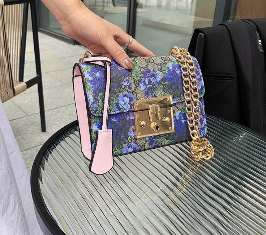 Fashion New high quality woman Messenger bag leather Chain women's handbag shoulder bags crossbody handbags
Fashion New high quality woman Messenger bag leather Chain women's handbag shoulder bags crossbody handbags