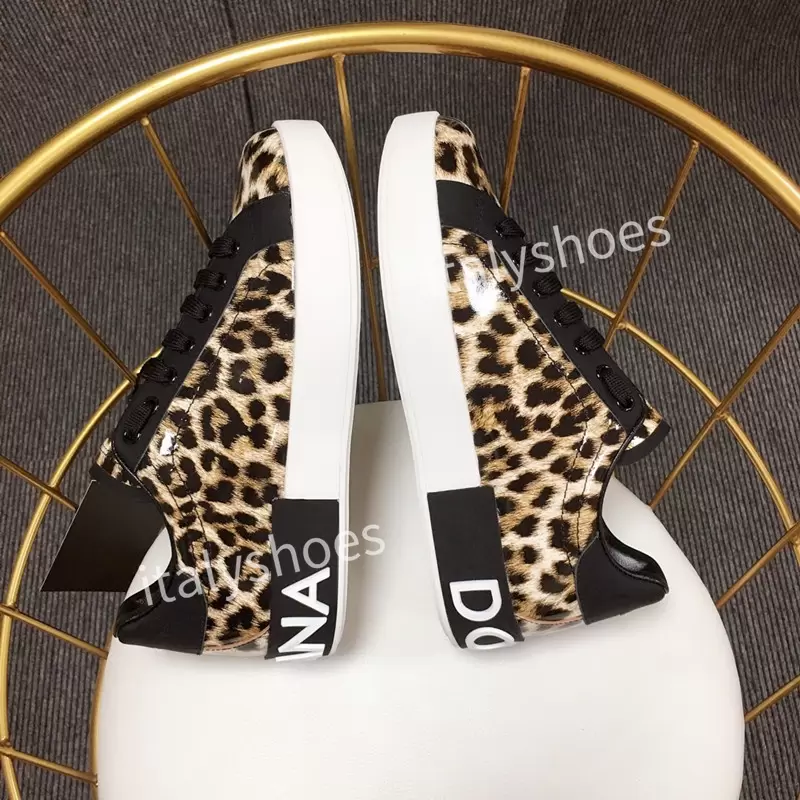 Sale Factory Fashion triple s platform mens womens casual shoes white Bred trainers Ladies Soft Comfortable Spring wpn DGs DOLC s GABBANAs, 01 
Sale Factory Fashion triple s platform mens womens casual shoes white Bred trainers Ladies Soft Comfortable Spring wpn DGs DOLC s GABBANAs, 01