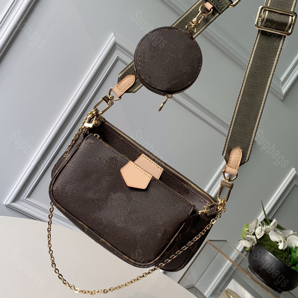 Fashion wedding dress ladies underarm bags luxury designer three-piece crossbody one-shoulder handbag handbag waist bag classic wallet backpack high quality, Accessories
Fashion wedding dress ladies underarm bags luxury designer three-piece crossbody one-shoulder handbag handbag waist bag classic wallet backpack high quality, Accessories