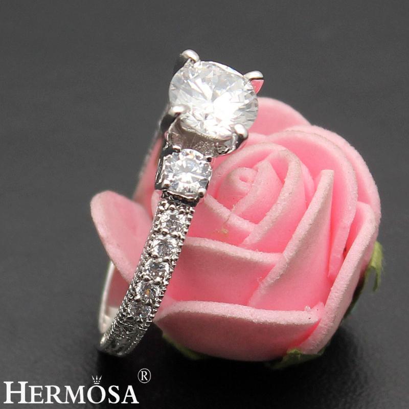 Wedding Rings Hermosa PROMOTION Shiny White Zircon Bands Bridal Engagement Ring Size 7# 8#
Wedding Rings Hermosa PROMOTION Shiny White Zircon Bands Bridal Engagement Ring Size 7# 8#