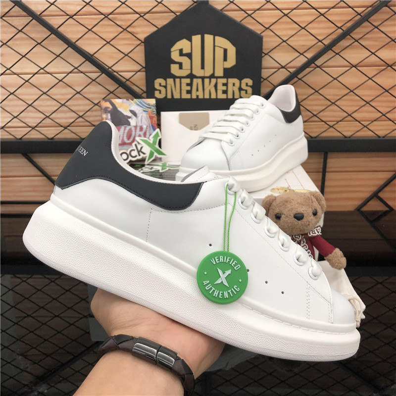 Brand Men Women alexander mcqueens shoes Massage Genuine Leather mcqueen Luxury Designer Sneakers Back White suede Soft Outdoor Sport Platform Trainers With Box, Customize
Brand Men Women alexander mcqueens shoes Massage Genuine Leather mcqueen Luxury Designer Sneakers Back White suede Soft Outdoor Sport Platform Trainers With Box, Customize