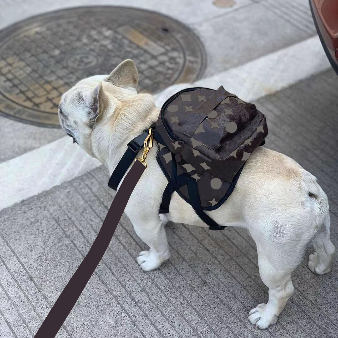 Pet Leather Bag Leashes Brown Letter Jacquard Pets Backpack Dog Apparel Outdoor Travel Bulldog Leash Clothing
Pet Leather Bag Leashes Brown Letter Jacquard Pets Backpack Dog Apparel Outdoor Travel Bulldog Leash Clothing