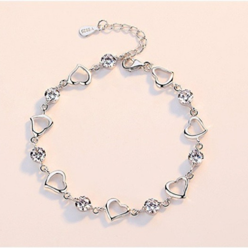 bracelet Korean fashion silver jewelry crystal zircon Amethyst love bracelet female gift lovers Bracelet, Golden;silver
bracelet Korean fashion silver jewelry crystal zircon Amethyst love bracelet female gift lovers Bracelet, Golden;silver