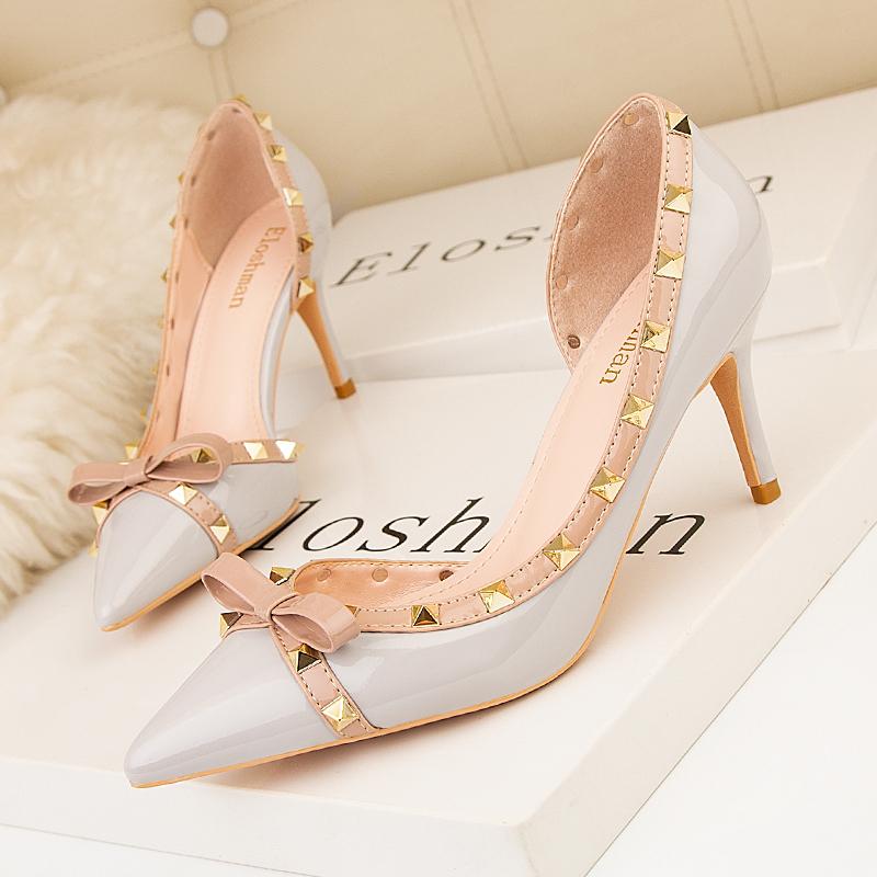 Dress Shoes 2021 Autumn Fashion Women Pumps Thin Heels High Rivet Butterfly-knot For Lady Stiletto Wedding, Black
Dress Shoes 2021 Autumn Fashion Women Pumps Thin Heels High Rivet Butterfly-knot For Lady Stiletto Wedding, Black