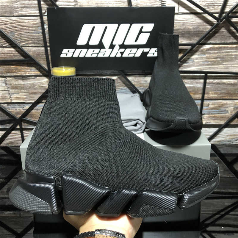 2022 Top Quality Pairs Fashion Designers Shoes Women Speed Sneakers Men Womens Triple Black White Outdoor Platform Socks Casual Trainer, Style 18
2022 Top Quality Pairs Fashion Designers Shoes Women Speed Sneakers Men Womens Triple Black White Outdoor Platform Socks Casual Trainer, Style 18