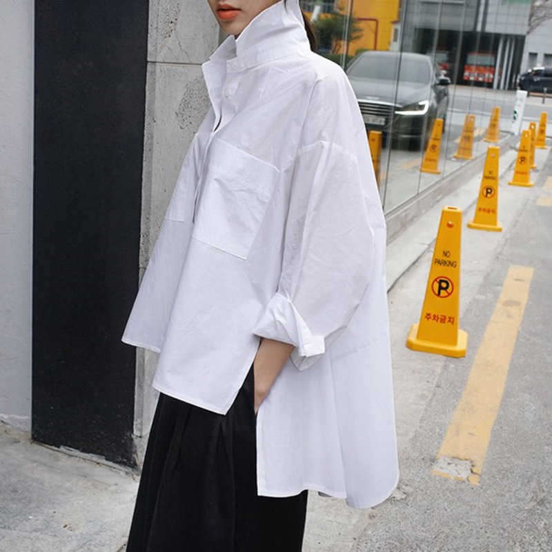 Korea Style Summer White Cotton Shirt Women's Plus Size Long Sleeve Fashion Blouse Tops Mujer 210615
Korea Style Summer White Cotton Shirt Women's Plus Size Long Sleeve Fashion Blouse Tops Mujer 210615