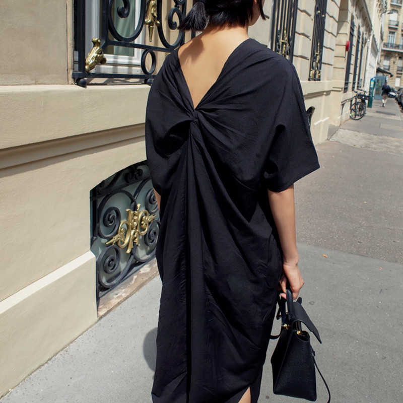 Loose and Plus-sized Batwing Sleeve Black Dresses Backless Bow BF Style Solid Casual Split Knee-Length Dress Women 210615