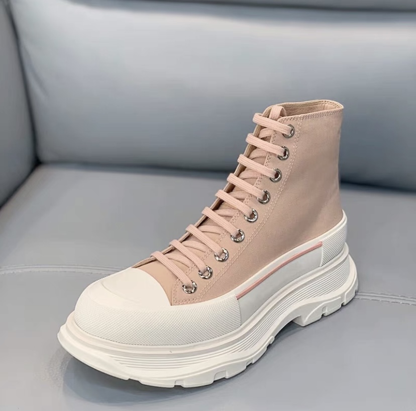 2021 designer men women womens white mens shoes Thick muffin base espadrilles flats platform oversized casual espadrille flat sneakers with box 35-45
2021 designer men women womens white mens shoes Thick muffin base espadrilles flats platform oversized casual espadrille flat sneakers with box 35-45