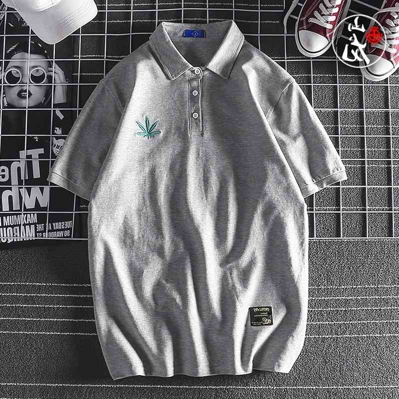 Spring and summer men's new pure cotton half shirt top business youth embroidery short sleeved painting mountain dragon trend, White;black
Spring and summer men's new pure cotton half shirt top business youth embroidery short sleeved painting mountain dragon trend, White;black