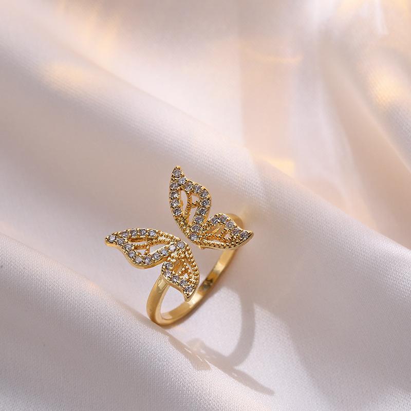 Cluster Rings Big Butterfly Gold Ring For Women 2021 Rhinestore Cute Female Character Korean Trendy Elegant Luxury Design Jewelry
Cluster Rings Big Butterfly Gold Ring For Women 2021 Rhinestore Cute Female Character Korean Trendy Elegant Luxury Design Jewelry