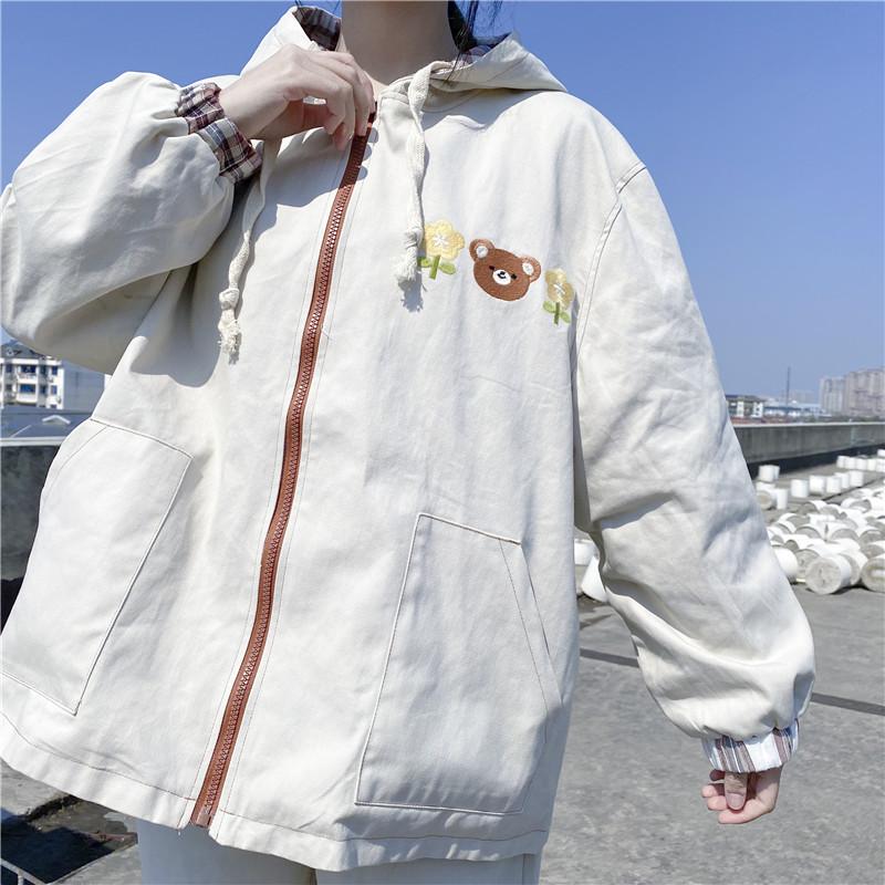 Women's Trench Coats Spring Style Japanese Vintage Bear Embroidery Retro Plaid Lantern Sleeves Wear Student Windbreaker Jacket On Both Sides, Tan;black
Women's Trench Coats Spring Style Japanese Vintage Bear Embroidery Retro Plaid Lantern Sleeves Wear Student Windbreaker Jacket On Both Sides, Tan;black