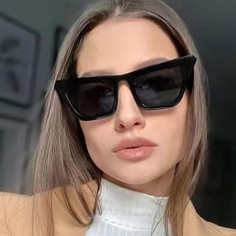 Sunglasses Women Vintage Cat Eye 2022 Trend Brand Designer Sexy Small Frame Cateye Sun Glasses Men Candy Colors Hip Hop Eyewear
Sunglasses Women Vintage Cat Eye 2022 Trend Brand Designer Sexy Small Frame Cateye Sun Glasses Men Candy Colors Hip Hop Eyewear