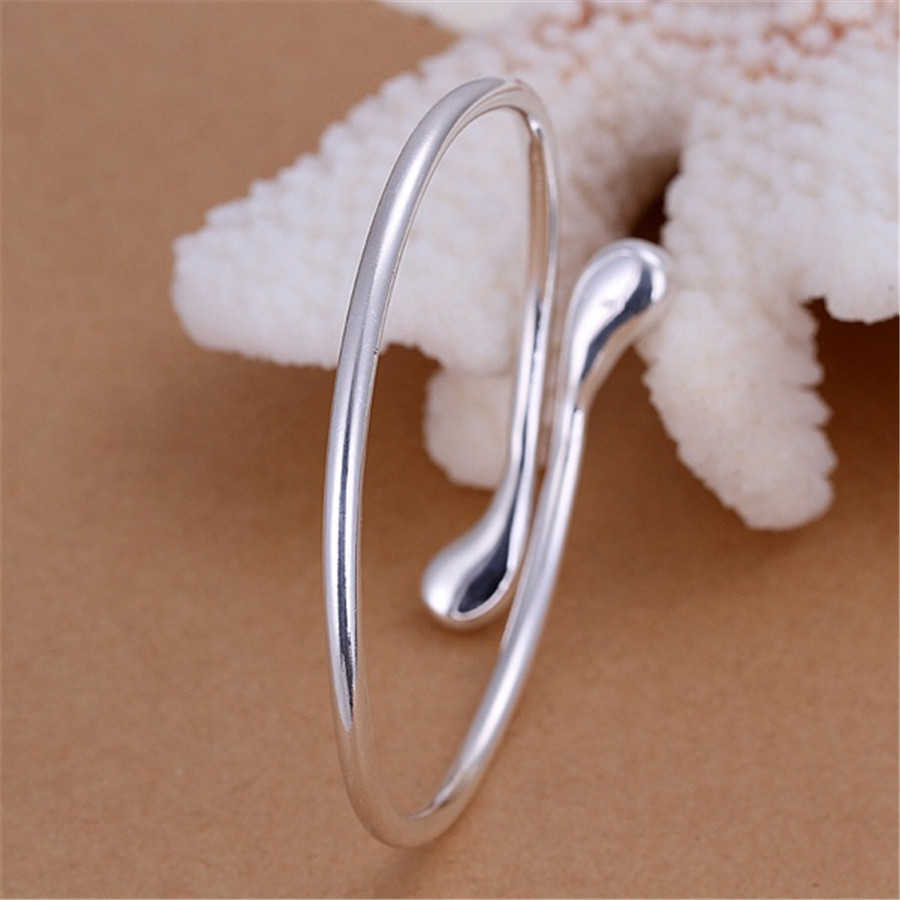 B005 Men Bracelet, Fashion Silver Color Jewelry Open Adjustable Bracelet Bangle Jewelry,wholesale,factory Price Q0719
B005 Men Bracelet, Fashion Silver Color Jewelry Open Adjustable Bracelet Bangle Jewelry,wholesale,factory Price Q0719