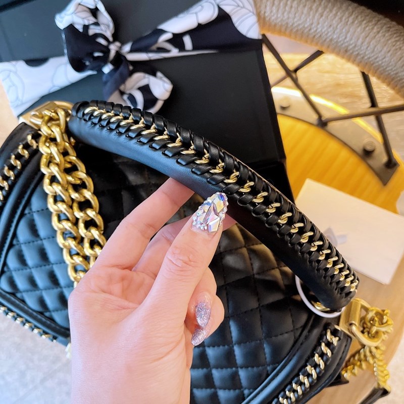 Original style high-quality zipper woman bag classic handbag fashion rhombus line spicy mother high sense of western styles chain messenger shoulder bags box, Deep blue
Original style high-quality zipper woman bag classic handbag fashion rhombus line spicy mother high sense of western styles chain messenger shoulder bags box, Deep blue