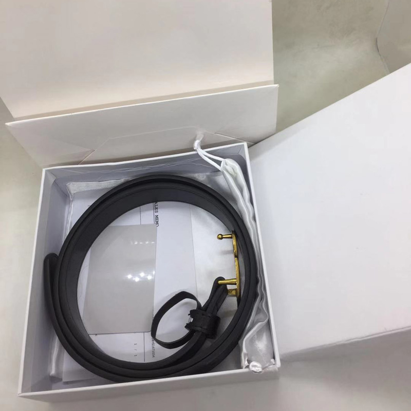 Letter Buckle Belt For Woman Belts Fashion Waistband Width 2.8cm Black Color High Quality Cowhide with White Gift Box Dust bag, Black;brown
Letter Buckle Belt For Woman Belts Fashion Waistband Width 2.8cm Black Color High Quality Cowhide with White Gift Box Dust bag, Black;brown