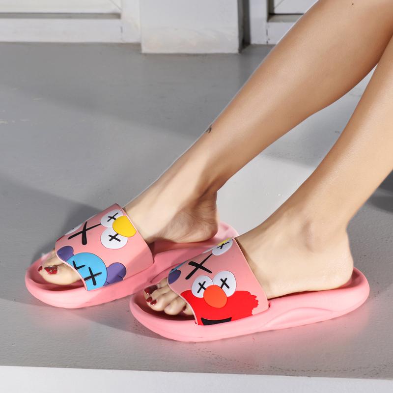 Women Slippers Fashion Unisex Sandals Trend Beach Shoes Casual Men Home Summer Outdoor Light High Quality, Black
Women Slippers Fashion Unisex Sandals Trend Beach Shoes Casual Men Home Summer Outdoor Light High Quality, Black