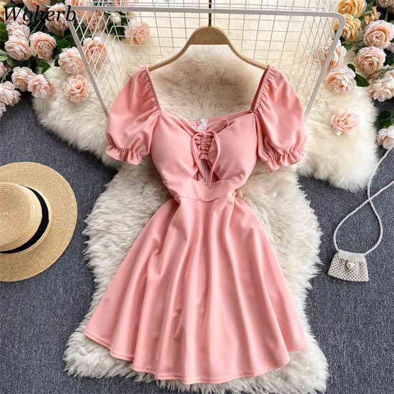 Women Dress Sexy Square Collar Pink Robe Summer Hollow Out Drawstring Vestidos Puff Sleeve Sweet Mini Dresses 4j045 210519
Women Dress Sexy Square Collar Pink Robe Summer Hollow Out Drawstring Vestidos Puff Sleeve Sweet Mini Dresses 4j045 210519