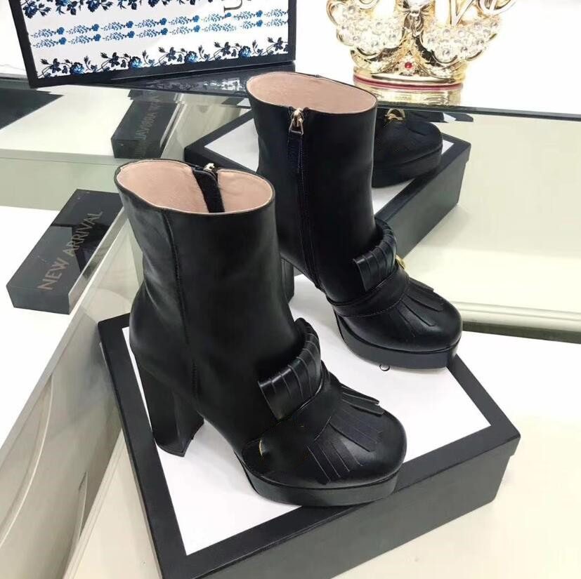 Flashtrek Black Ankle Biker chunky platform flats combat Boots low heel lace-up booties leather chains logo buckle women luxury designers shoes factory Footwear, Box
Flashtrek Black Ankle Biker chunky platform flats combat Boots low heel lace-up booties leather chains logo buckle women luxury designers shoes factory Footwear, Box