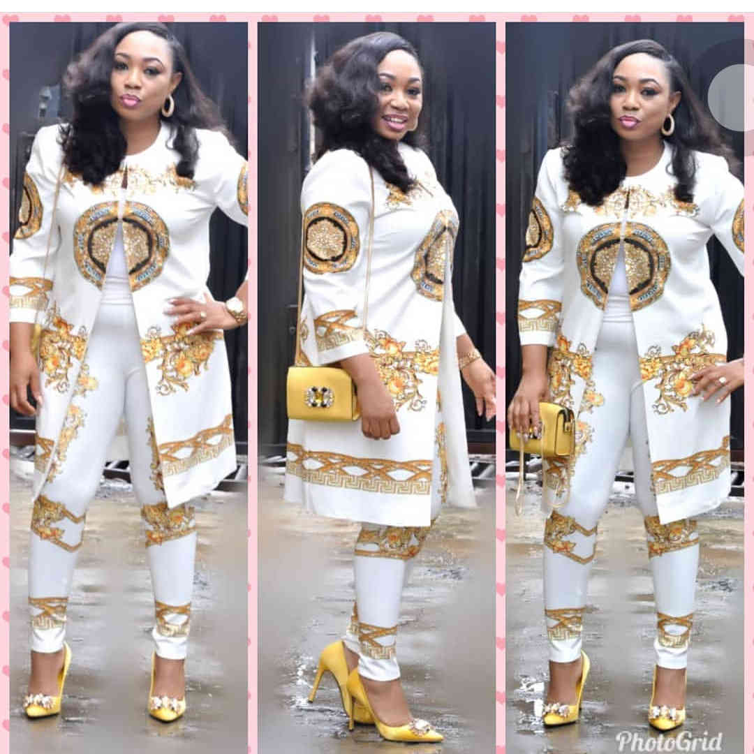 pants fashion suits silk folding high-grade digital printing full diamond shiny coat with backing pencil, White
pants fashion suits silk folding high-grade digital printing full diamond shiny coat with backing pencil, White