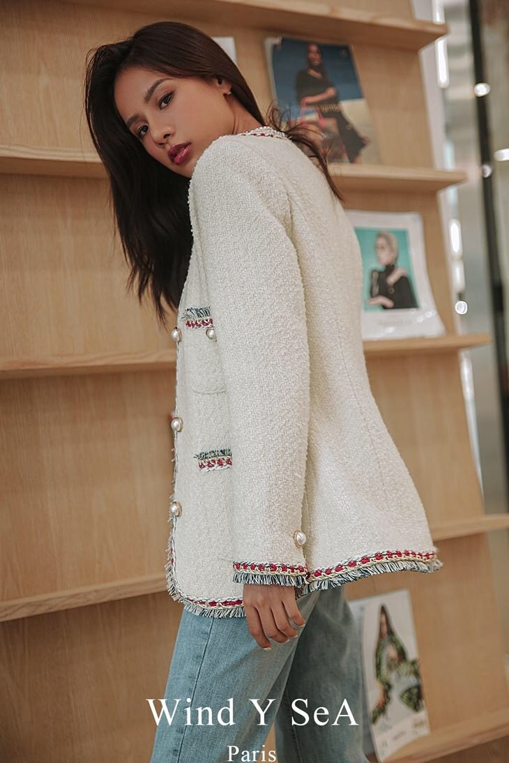 VintageTassel Tweed Jacket Coat Women Pearls Button Elegant White Jackets Pocket Loose Vintage Plaid Outwear Chic 210421