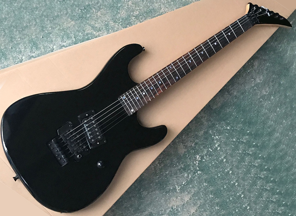 Black 6 trings Electric Guitar with Floyd Rose,Rosewood Fretboard,24 Frets 
Black 6 trings Electric Guitar with Floyd Rose,Rosewood Fretboard,24 Frets