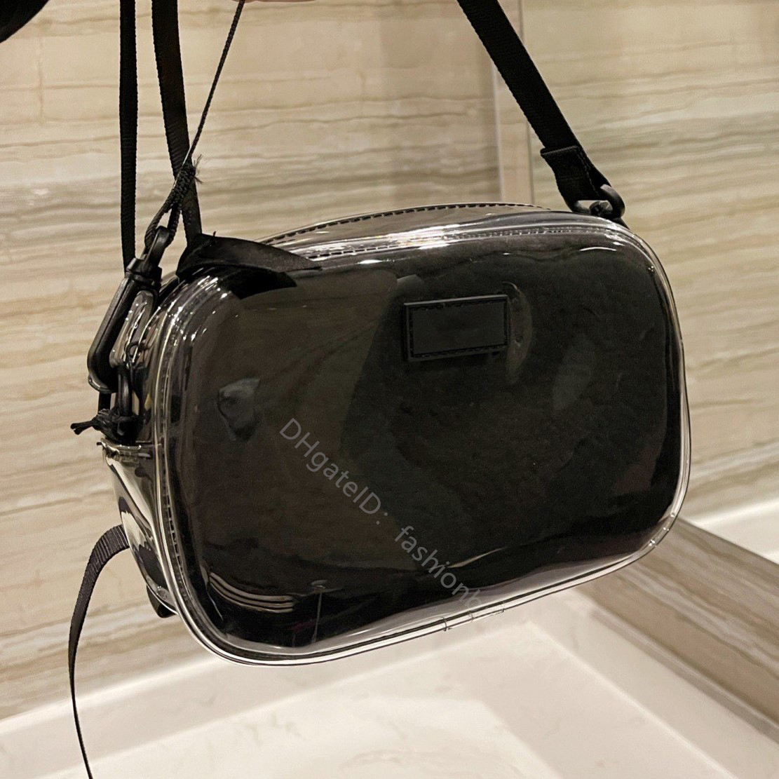 Waist soft cross body Camera wool lady fashion shoulder bags luxury designer ugg women new letter Top quality leather handbags wallets totes winter mini coin purse, Color q
Waist soft cross body Camera wool lady fashion shoulder bags luxury designer ugg women new letter Top quality leather handbags wallets totes winter mini coin purse, Color q