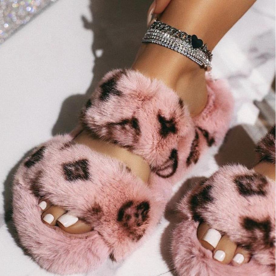 Winter Indoor Fur Slippers House Full Furry Soft Fluffy Plush Platform Flats Heel Non Slip Luxury Designer Shoes Casual Ladies, Black
Winter Indoor Fur Slippers House Full Furry Soft Fluffy Plush Platform Flats Heel Non Slip Luxury Designer Shoes Casual Ladies, Black