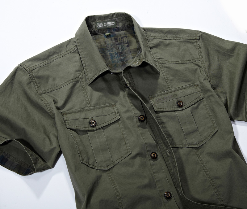 Military Shirt Men Cotton Tooling Casual Short Sleeve Loose Army Pockets Breathable Dress Shirt Male 210518