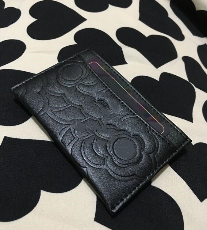 2021 Elegant Women Camellia Wallet Lady Card holder Brand coin purse Fashion Mini Wallets Black Small leather bags, Brown;gray
2021 Elegant Women Camellia Wallet Lady Card holder Brand coin purse Fashion Mini Wallets Black Small leather bags, Brown;gray