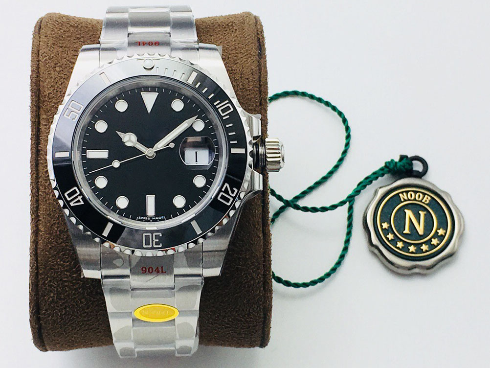 N V12 orologio di lusso Mens watch automatic mechanical 40MM ETA3135/ETA2836 movement 904L high quality ceramic ring diving luminous Wristwatch, As shown
N V12 orologio di lusso Mens watch automatic mechanical 40MM ETA3135/ETA2836 movement 904L high quality ceramic ring diving luminous Wristwatch, As shown