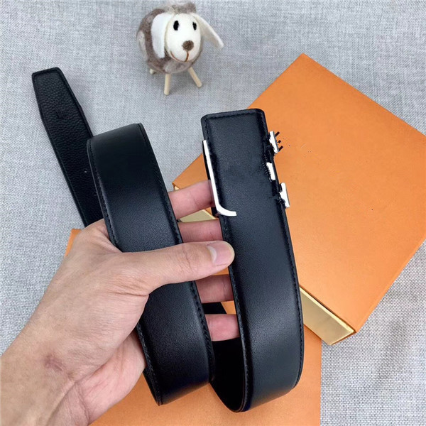 High-end leather belt 3.8cm black coffee for men and women with a body design style can still be wholesale, Nobox the belt width 3.8cm
High-end leather belt 3.8cm black coffee for men and women with a body design style can still be wholesale, Nobox the belt width 3.8cm