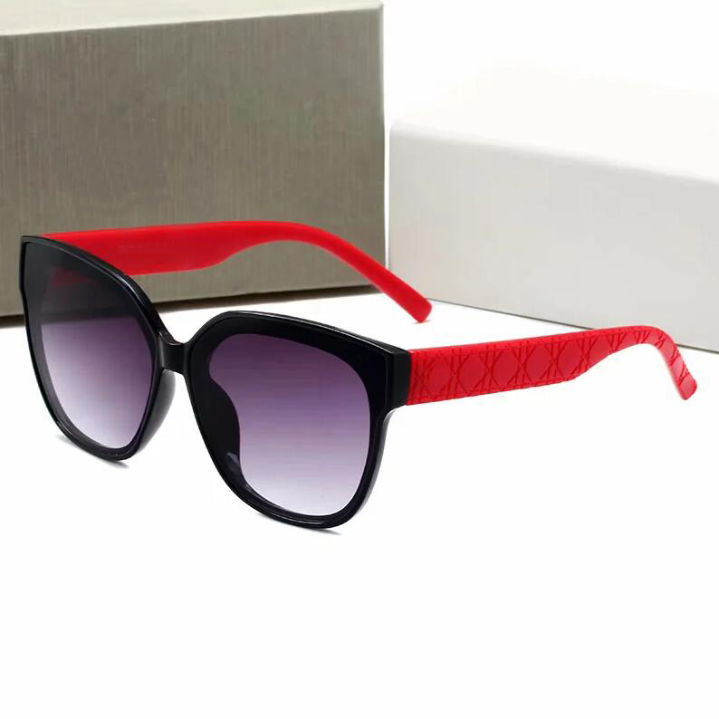 European and American men women design luxury 2731 sunglasses for stylish classic UV400 high quality summer outdoor driving beach leisure, White;black
European and American men women design luxury 2731 sunglasses for stylish classic UV400 high quality summer outdoor driving beach leisure, White;black