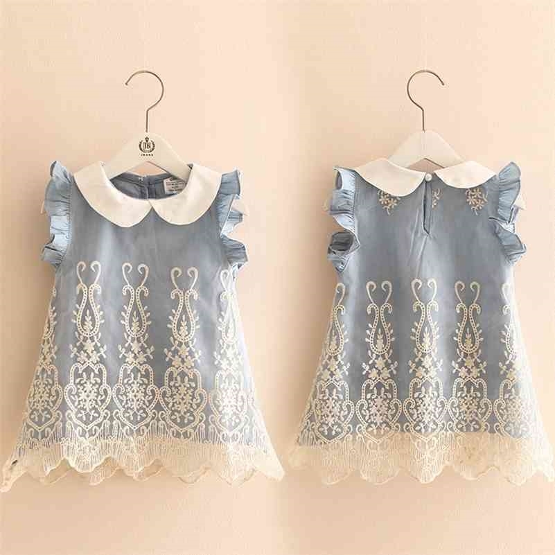 Summer 2-10 Years Old Beautiful Children Kids Pleat Peter Pan Collar Fly Sleeve Party Lace Blue Denim Vest Dress For Girls 210701
Summer 2-10 Years Old Beautiful Children Kids Pleat Peter Pan Collar Fly Sleeve Party Lace Blue Denim Vest Dress For Girls 210701