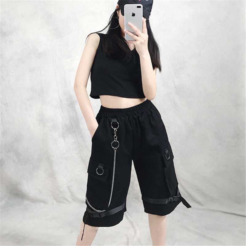 Harajuku Streetwear Women Casual Harem shorts With Chain Solid Black Cargo Gothic Cool Fashion Hip Hop Long Trousers Capris 210611