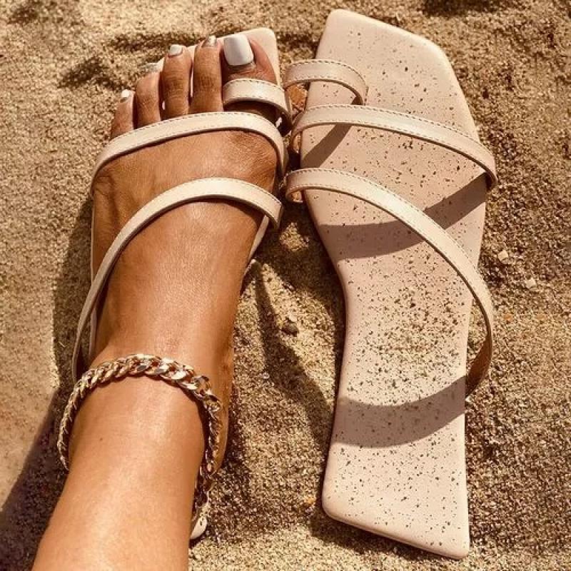 Beach Flat Sandals Toe Ring Solid Casual Women Slides Summer Ladies Slippers Low Heel Square Female Shoes, Beige
Beach Flat Sandals Toe Ring Solid Casual Women Slides Summer Ladies Slippers Low Heel Square Female Shoes, Beige